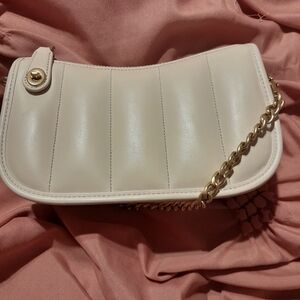 COACH Swinger 20 Quilted